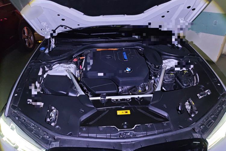 Used BMW 5 Series New Energy 2021 535Le Pioneer Edition M Sport Package Engine Bay