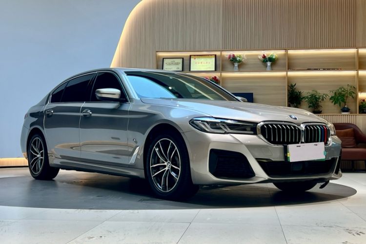 Used BMW 5 Series New Energy 2021 535Le Pioneer Edition M Sport Package Exterior 3