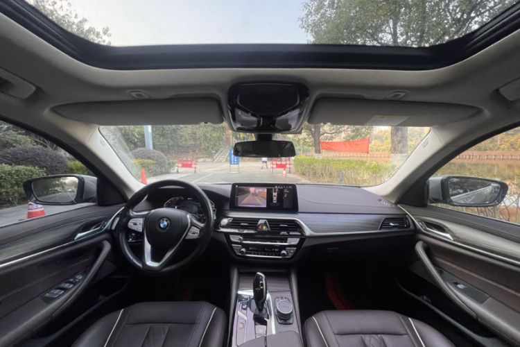 Used BMW 5 Series New Energy 2021 535Le Luxury Package Headliner