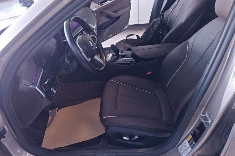 Used BMW 5 Series New Energy 2021 535Le M Sport Package Left Front Seat