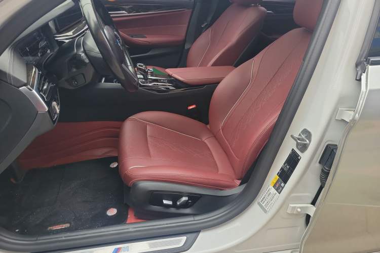 Used BMW 5 Series New Energy 2021 535Le Pioneer Edition M Sport Package Left Front Seat