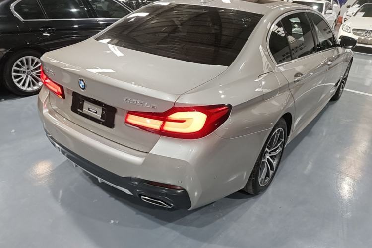 Used BMW 5 Series New Energy 2021 535Le M Sport Package Rear Right 45 Deg