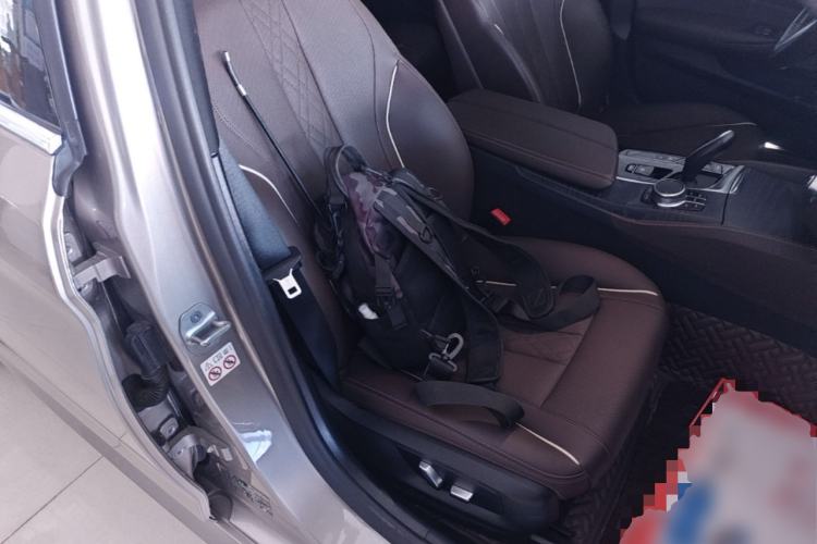 Used BMW 5 Series New Energy 2021 535Le M Sport Package Right Front Seat