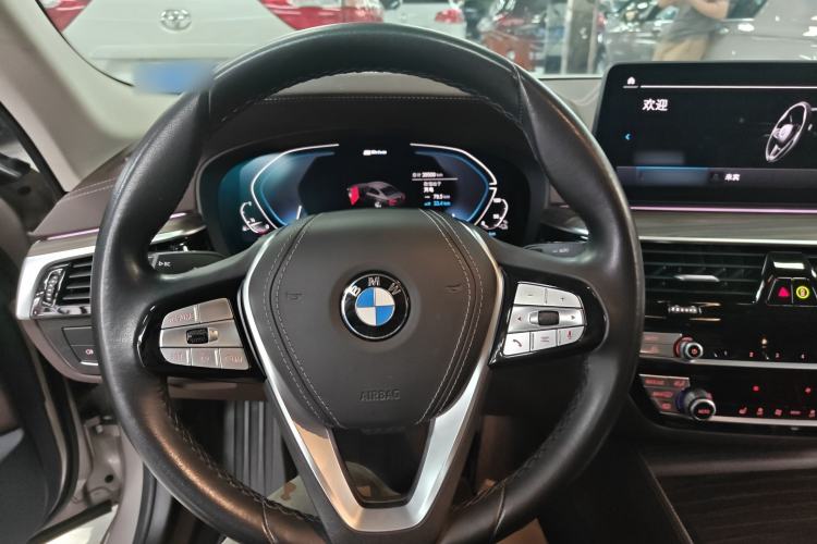 Used BMW 5 Series New Energy 2021 Updated 535Le Luxury Package Steering Wheel