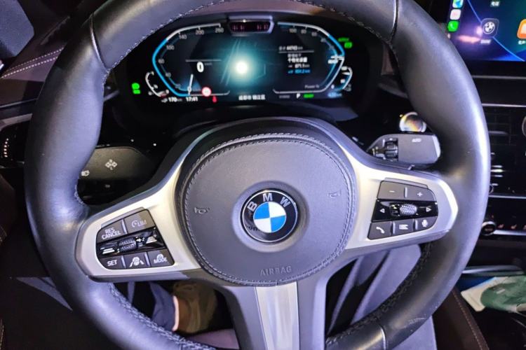 Used BMW 5 Series New Energy 2021 535Le Pioneer Edition M Sport Package Steering Wheel