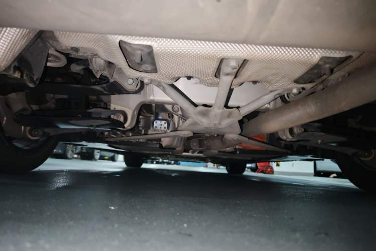 Used BMW 5 Series New Energy 2021 535Le Pioneer Edition M Sport Package Chassis Rear