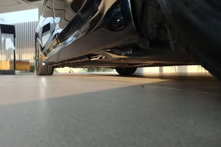 Used BMW 5 Series New Energy 2021 535Le Pioneer Edition M Sport Package Chassis Rear Left