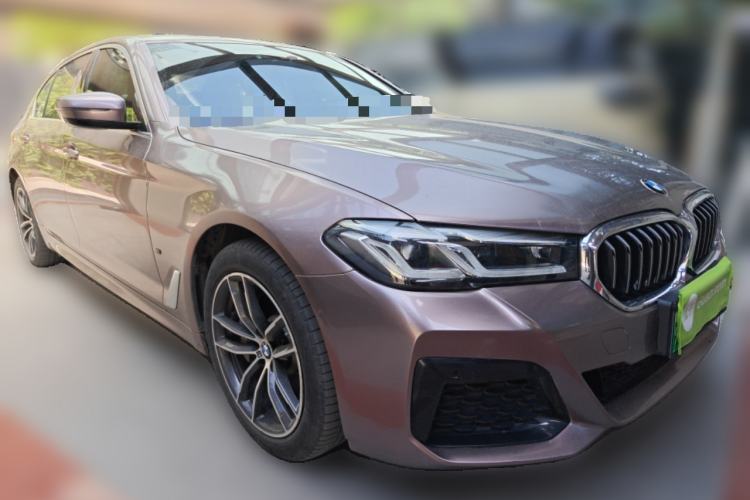 Used BMW 5 Series New Energy 2021 535Le Pioneer Edition M Sport Package Front Right 45 Deg