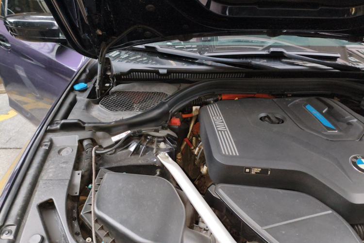 Used BMW 5 Series New Energy 2021 535Le M Sport Package Engine Bay Right