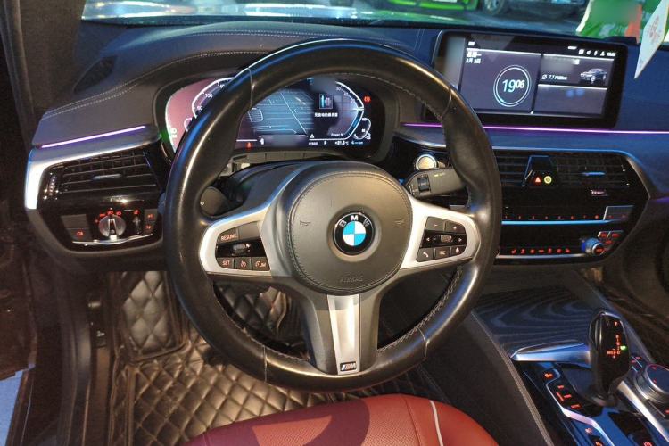 Used BMW 5 Series New Energy 2021 535Le M Sport Package Steering Wheel