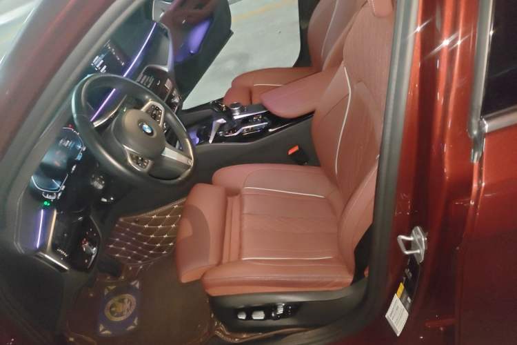 Used BMW 5 Series New Energy 2021 535Le Pioneer Edition M Sport Package Left Front Seat
