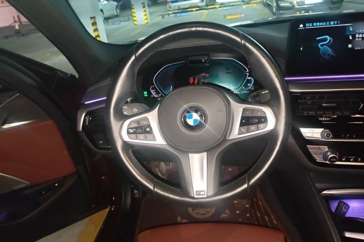 Used BMW 5 Series New Energy 2021 535Le Pioneer Edition M Sport Package Steering Wheel
