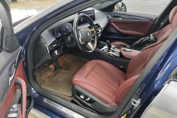 Used BMW 5 Series New Energy 2021 535Le M Sport Package Driver Seat