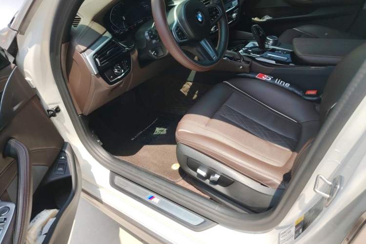 Used BMW 5 Series New Energy 2021 535Le M Sport Package Driver Seat