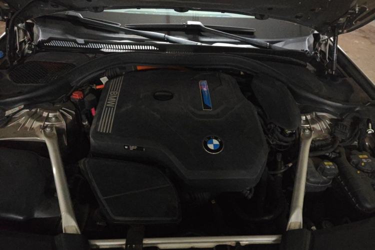 Used BMW 5 Series New Energy 2021 535Le Luxury Package Engine Bay