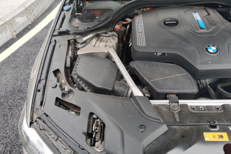 Used BMW 5 Series New Energy 2021 535Le Luxury Package Engine Bay Right