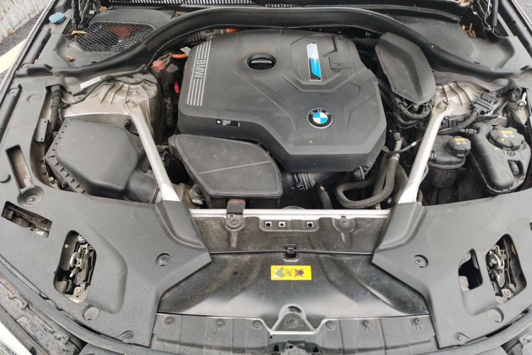 Used BMW 5 Series New Energy 2021 535Le Luxury Package Engine Bay
