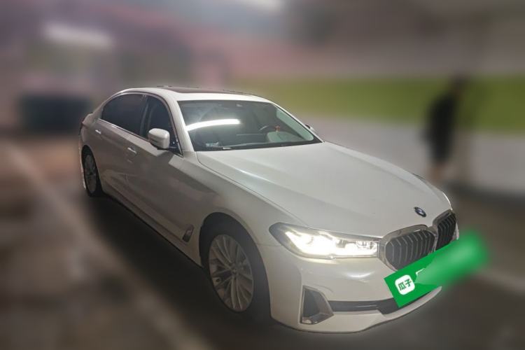 Used BMW 5 Series New Energy 2021 535Le Luxury Package Front Right 45 Deg