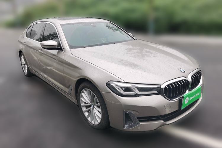 Used BMW 5 Series New Energy 2021 535Le Luxury Package Front Right 45 Deg