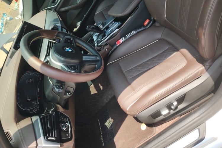 Used BMW 5 Series New Energy 2021 535Le M Sport Package Left Front Seat