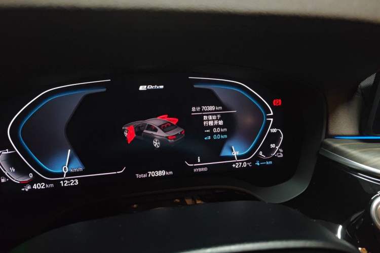 Used BMW 5 Series New Energy 2021 535Le Luxury Package Odometer Close Up