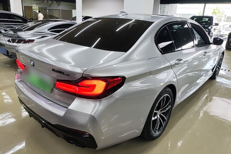 Used BMW 5 Series New Energy 2021 535Le M Sport Package Rear Right 45 Deg