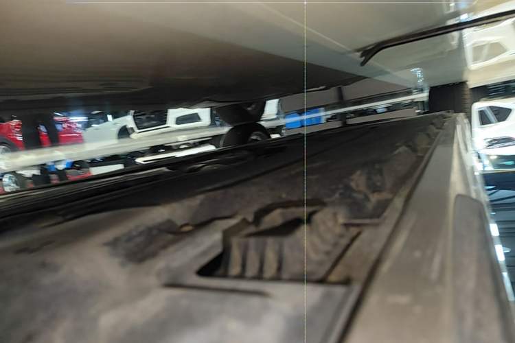 Used BMW 5 Series New Energy 2021 535Le Luxury Package Right Side Sill