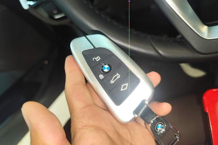 Used BMW 5 Series New Energy 2021 535Le Luxury Package Vehicle Key