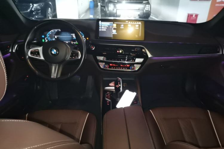 Used BMW 5 Series New Energy 2021 535Le M Sport Package Center Console