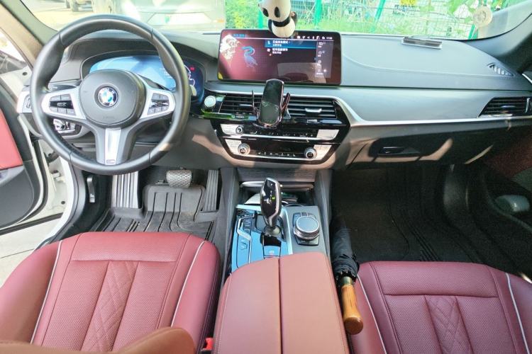 Used BMW 5 Series New Energy 2021 Restyled 535Le M Sport Package Center Console