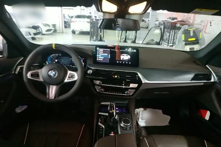 Used BMW 5 Series New Energy 2021 535Le M Sport Package Center Console