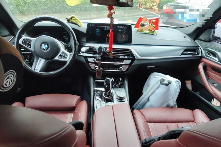 Used BMW 5 Series New Energy 2021 535Le Pioneer Edition M Sport Package Center Console