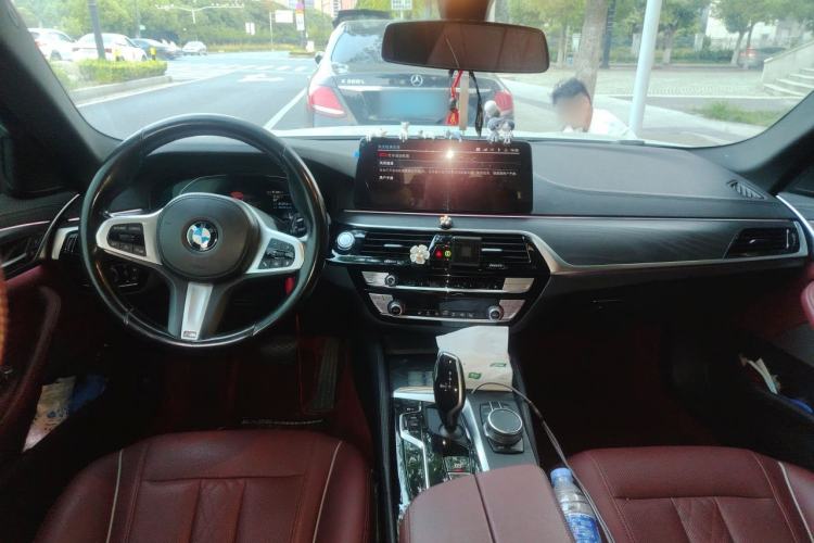 Used BMW 5 Series New Energy 2021 Restyled 535Le M Sport Package Center Console