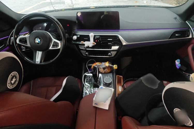 Used BMW 5 Series New Energy 2021 Restyled 535Le M Sport Package Center Console
