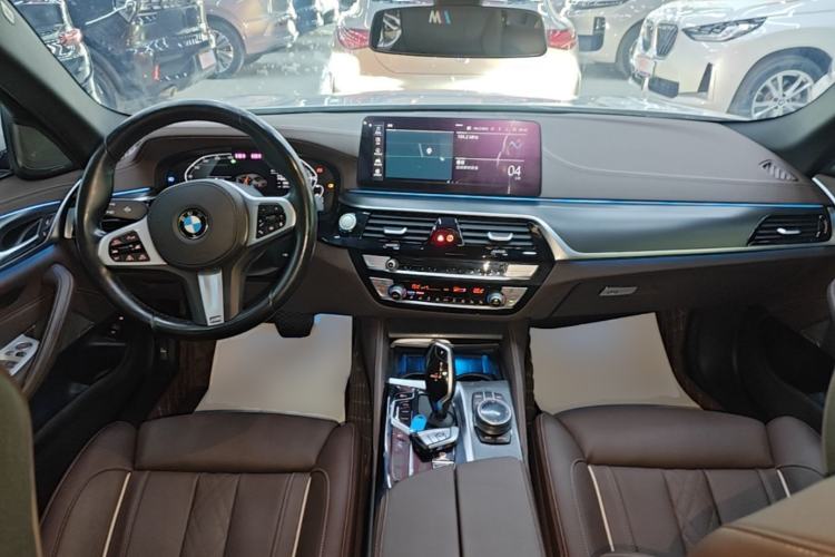 Used BMW 5 Series New Energy 2021 535Le Pioneer Edition M Sport Package Center Console