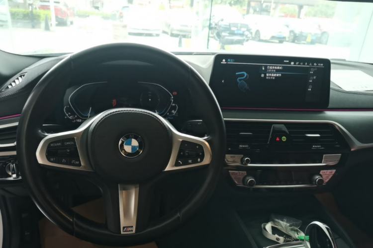 Used BMW 5 Series New Energy 2021 535Le M Sport Package Center Console