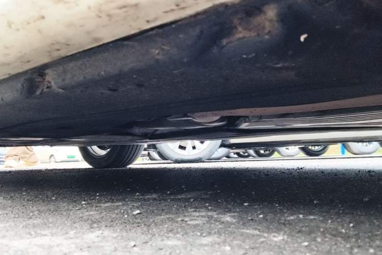 Used BMW 5 Series New Energy 2021 535Le Pioneer Edition M Sport Package Chassis Front Right