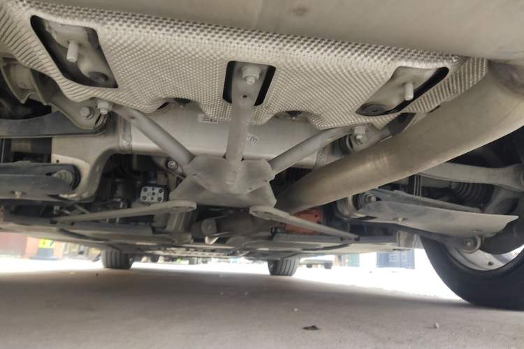 Used BMW 5 Series New Energy 2021 535Le M Sport Package Chassis Rear