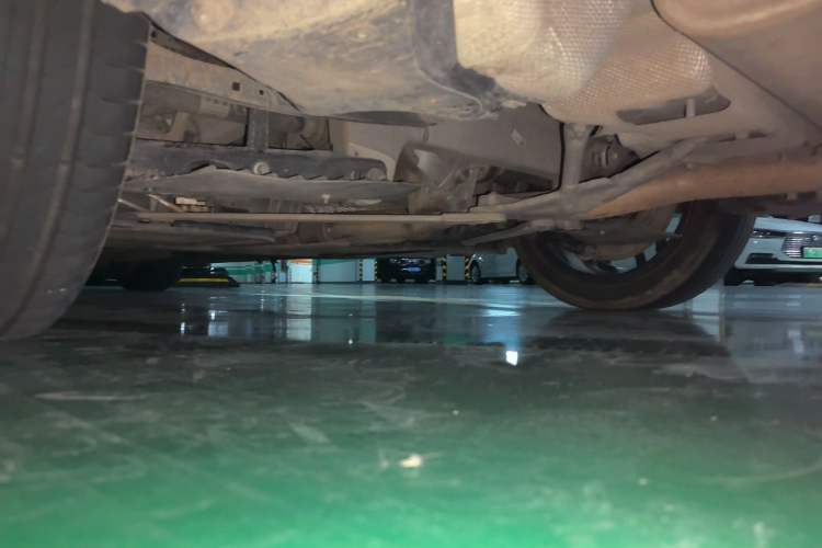Used BMW 5 Series New Energy 2021 535Le M Sport Package Chassis Rear Left