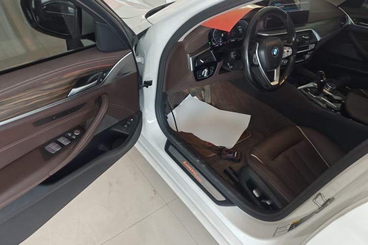 Used BMW 5 Series New Energy 2021 Updated 535Le Luxury Package Driver Seat