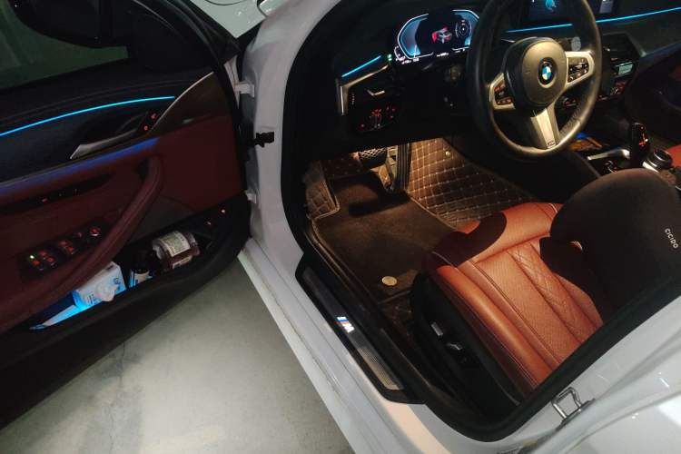 Used BMW 5 Series New Energy 2021 Restyled 535Le M Sport Package Driver Seat