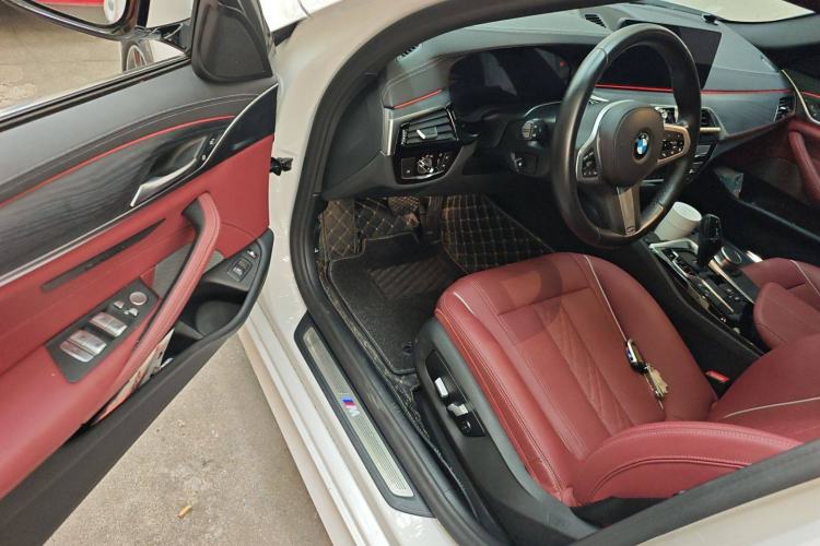 Used BMW 5 Series New Energy 2021 535Le M Sport Package Driver Seat