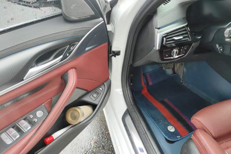 Used BMW 5 Series New Energy 2021 535Le Pioneer Edition M Sport Package Driver Seat