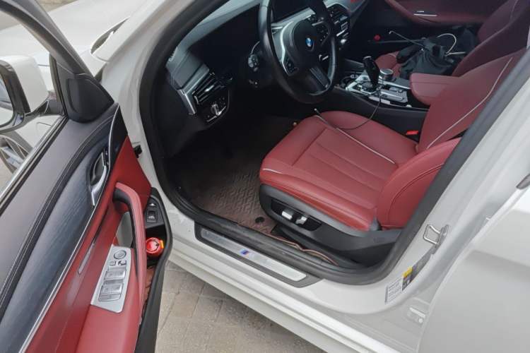 Used BMW 5 Series New Energy 2021 535Le M Sport Package Driver Seat