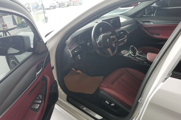 Used BMW 5 Series New Energy 2021 535Le M Sport Package Driver Seat