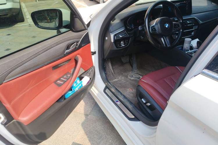 Used BMW 5 Series New Energy 2021 535Le M Sport Package Driver Seat