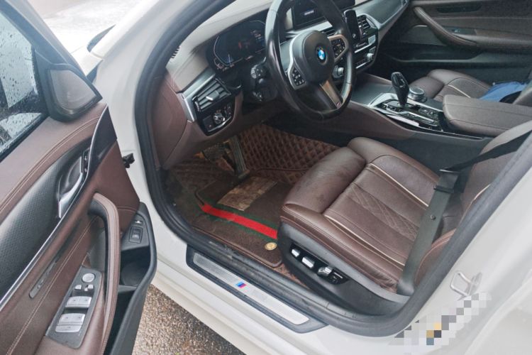 Used BMW 5 Series New Energy 2021 Restyled 535Le Pioneer Edition M Sport Package Driver Seat