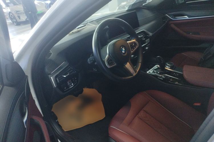 Used BMW 5 Series New Energy 2021 535Le M Sport Package Driver Seat