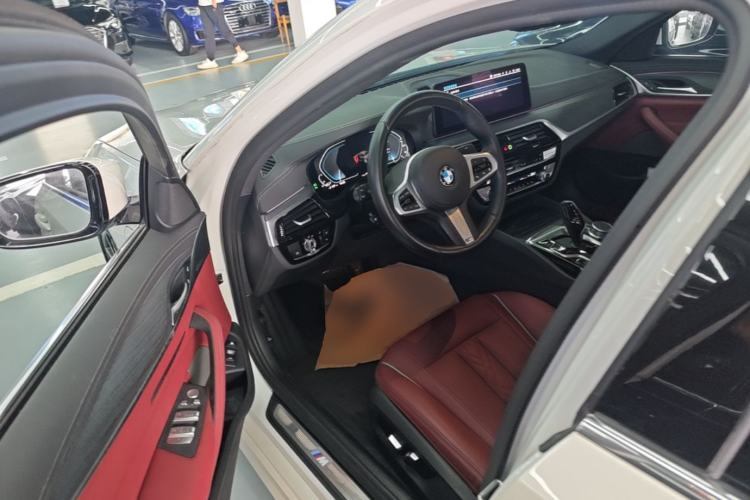 Used BMW 5 Series New Energy 2021 535Le M Sport Package Driver Seat
