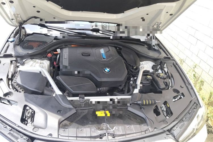 Used BMW 5 Series New Energy 2021 Restyled 535Le Pioneer Edition M Sport Package Engine Bay